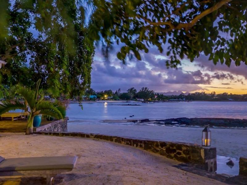 L'Ilot Private Island , East Coast  