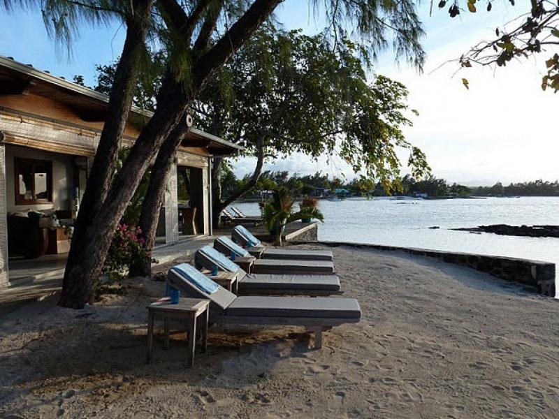 L'Ilot Private Island , East Coast  