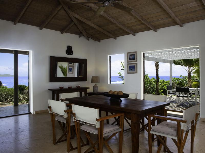 Palm Island Resort  , Palm Island  