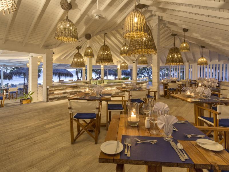 Palm Island Resort  , Palm Island  