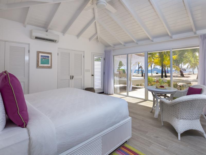 Palm Island Resort  , Palm Island  